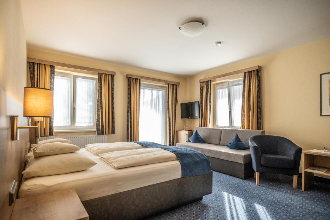 Hotel-Pension Falkensteiner Sankt Gilgen Buitenkant foto