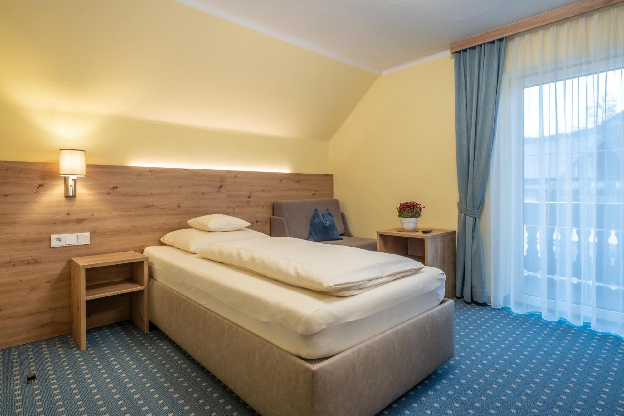 Hotel-Pension Falkensteiner Sankt Gilgen Buitenkant foto