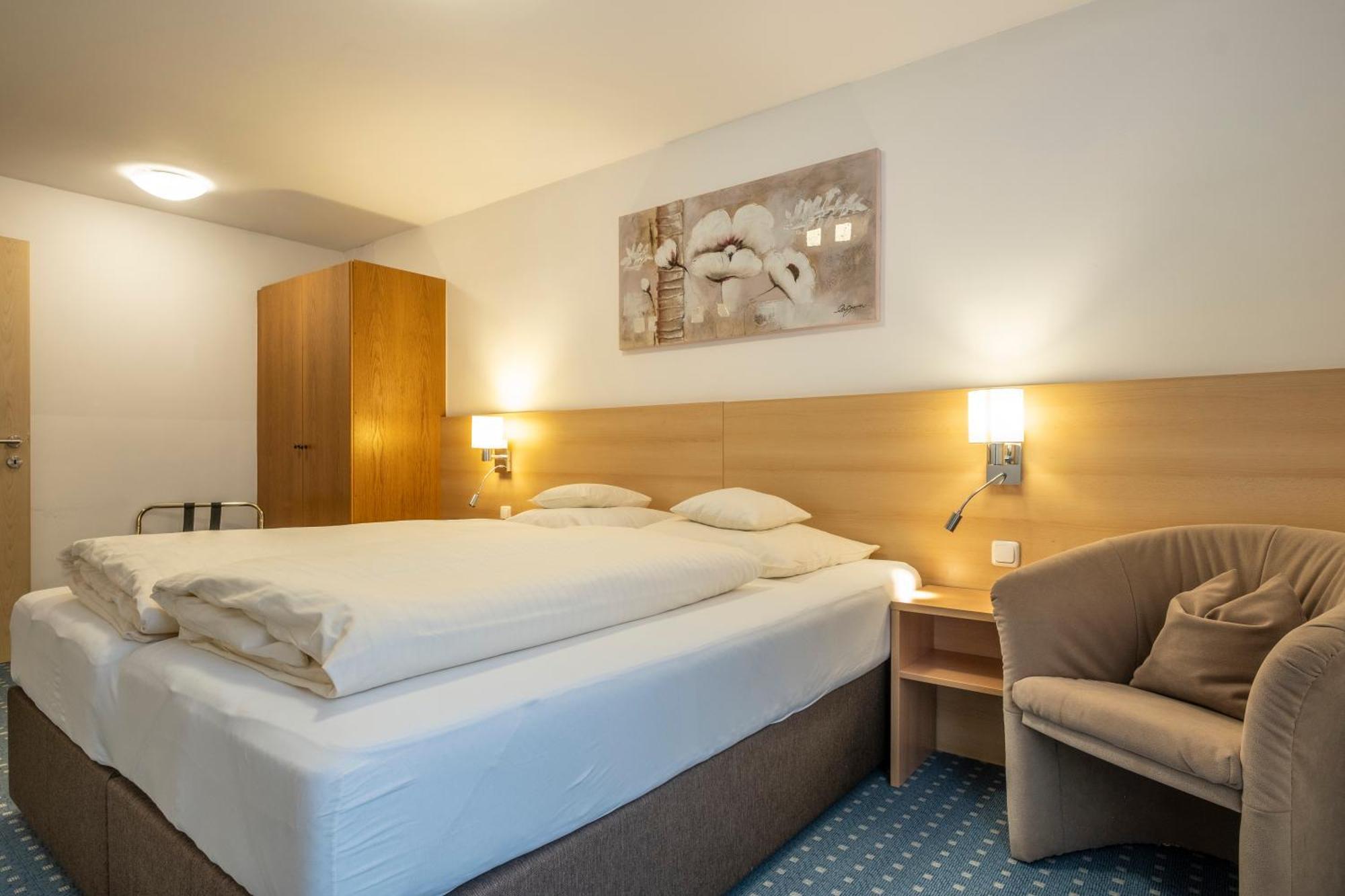 Hotel-Pension Falkensteiner Sankt Gilgen Buitenkant foto