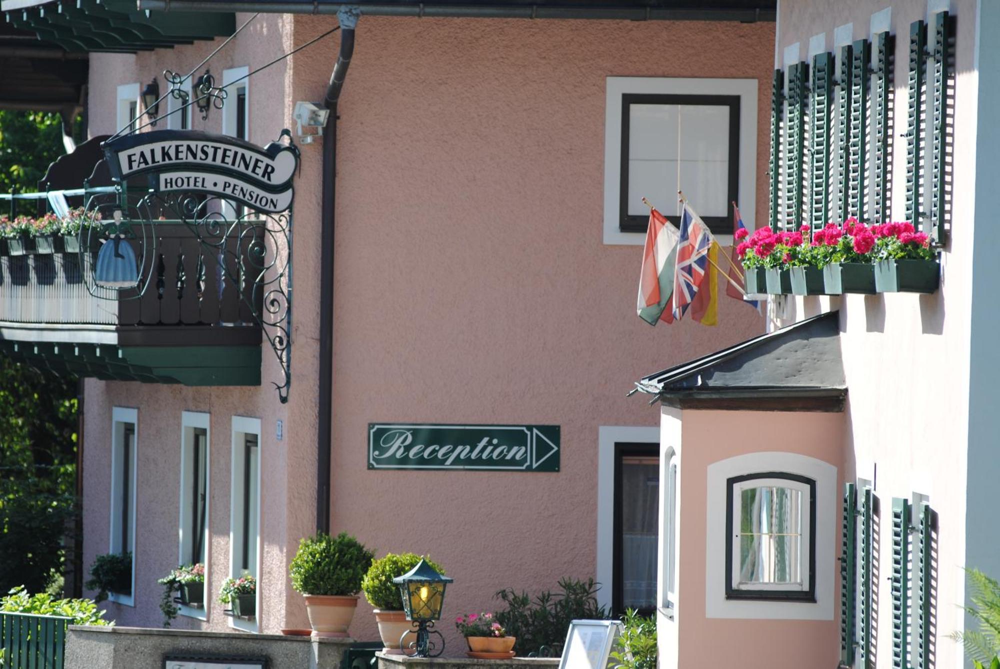 Hotel-Pension Falkensteiner Sankt Gilgen Buitenkant foto