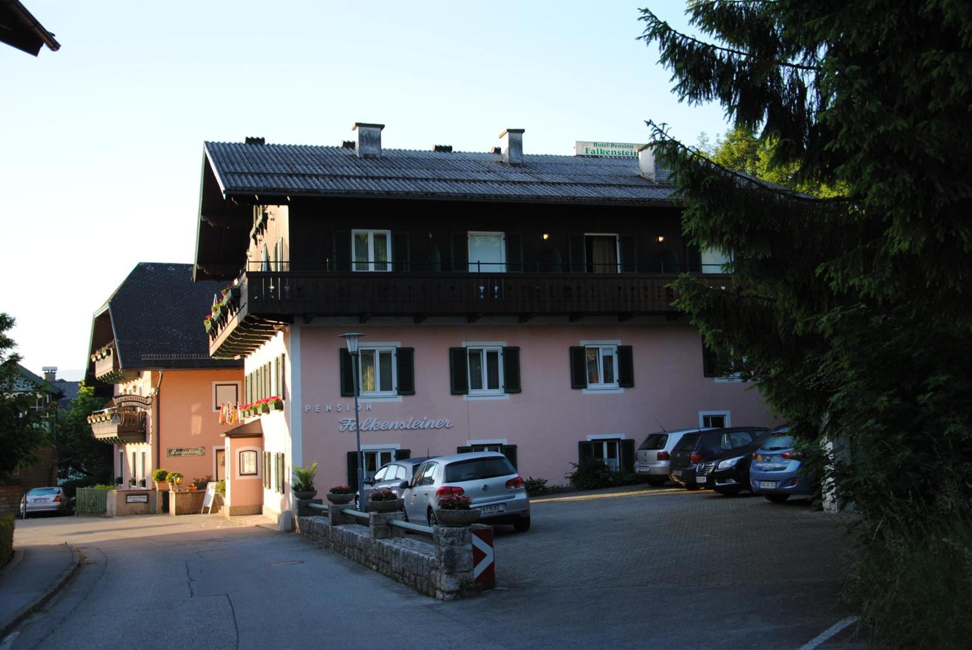 Hotel-Pension Falkensteiner Sankt Gilgen Buitenkant foto