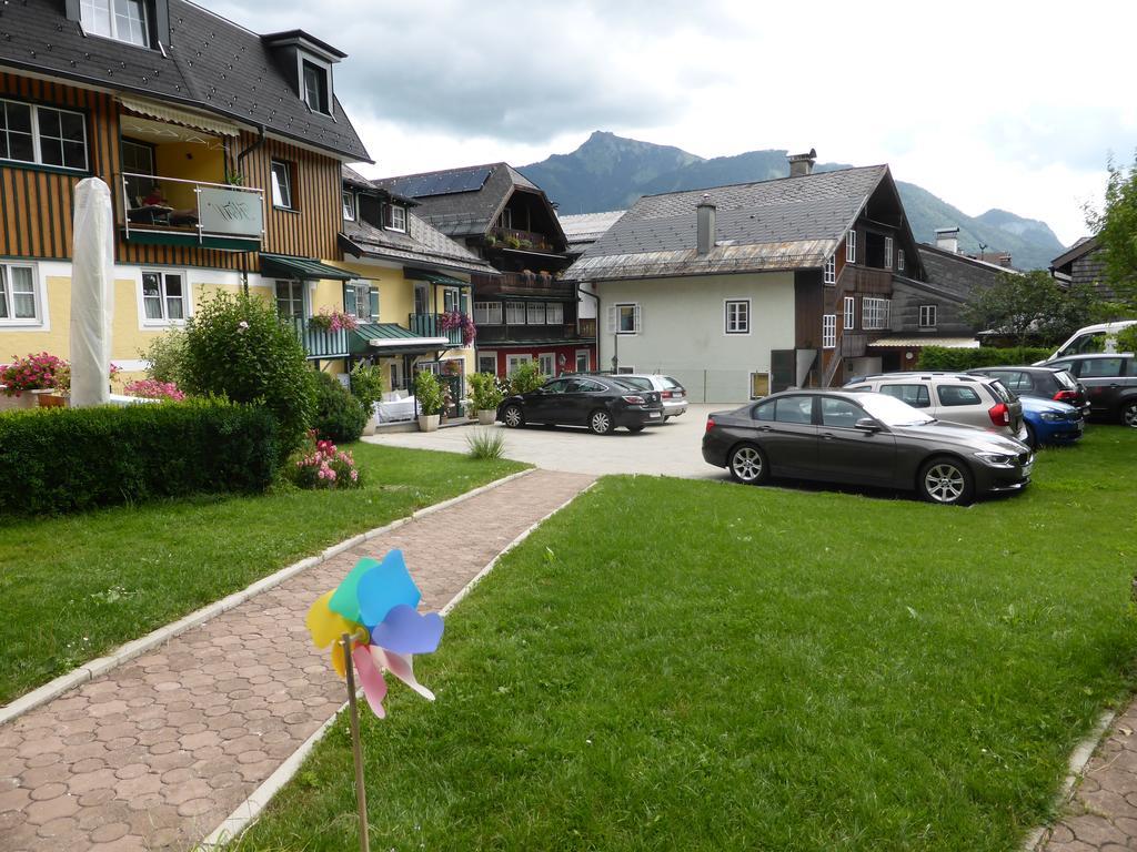Hotel-Pension Falkensteiner Sankt Gilgen Buitenkant foto